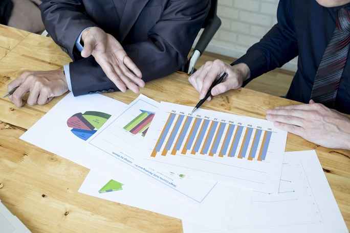 An Overview on Traditional and Enterprise Risk Management